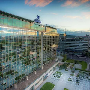 Hilton Prag