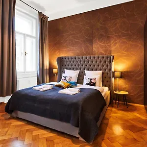  Apartamento Royal Route Lesser Town